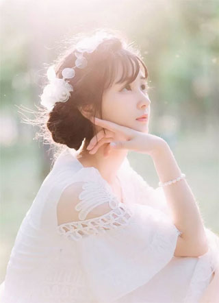 男子相亲坐错桌子